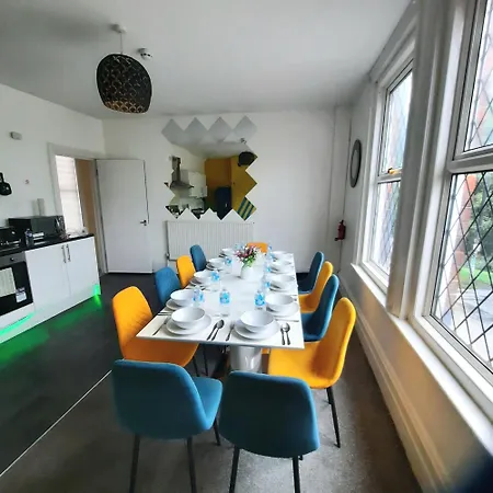 Semesterbostad In Woodhouse, Leeds,free 4 Car Parking,free Wifi Leeds (West Yorkshire)