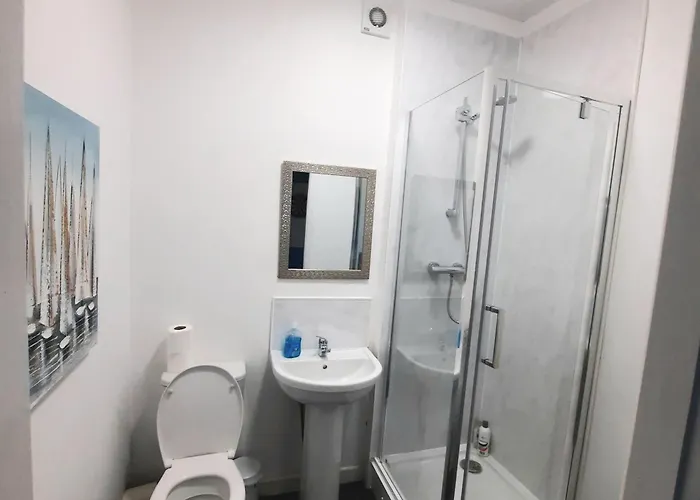 Holiday home In Woodhouse, Leeds,free 4 Car Parking,free Wifi Leeds (West Yorkshire)