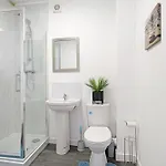 度假居 In Woodhouse, Leeds,free 4 Car Parking,free Wifi 利兹