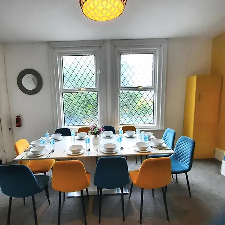 度假居 In Woodhouse, Leeds,free 4 Car Parking,free Wifi