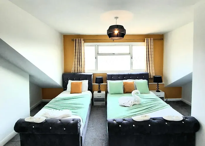 Dom wakacyjny In Woodhouse, Leeds,free 4 Car Parking,free Wifi Leeds (West Yorkshire)